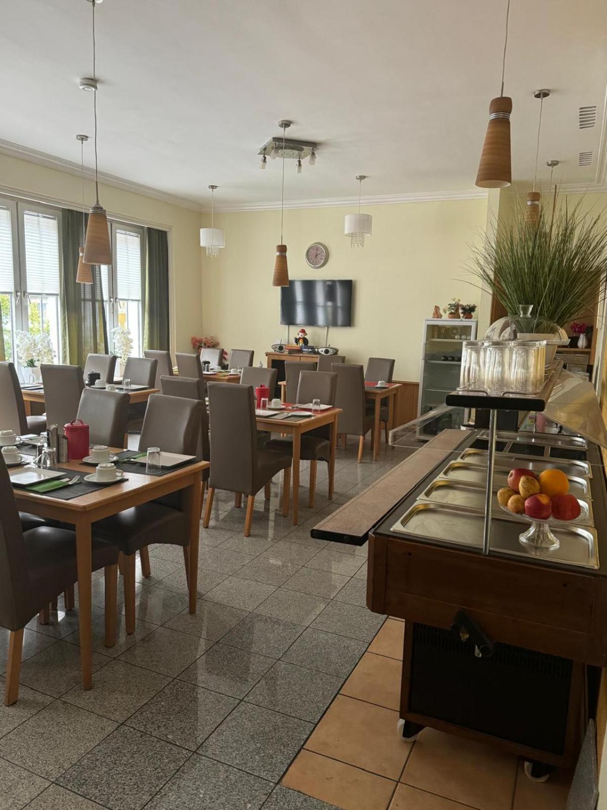 Hotel Drei Kronen ดอร์ทมุนด์ ภายนอก รูปภาพ