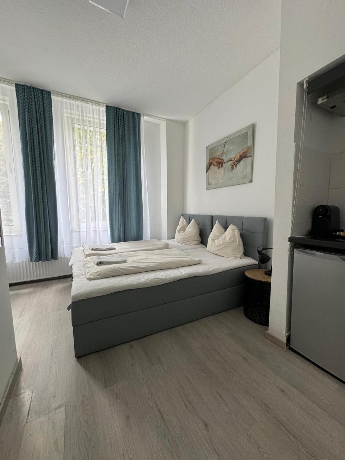 Hotel Drei Kronen ดอร์ทมุนด์ ภายนอก รูปภาพ