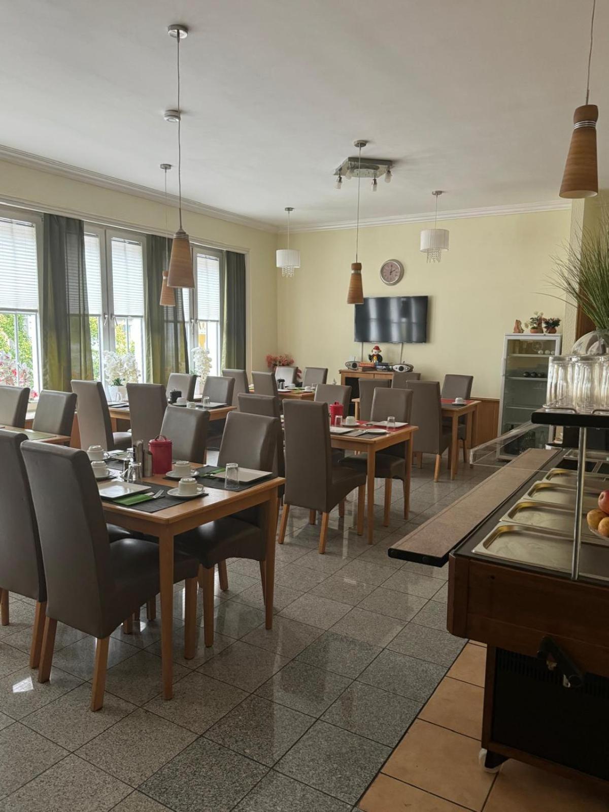 Hotel Drei Kronen ดอร์ทมุนด์ ภายนอก รูปภาพ