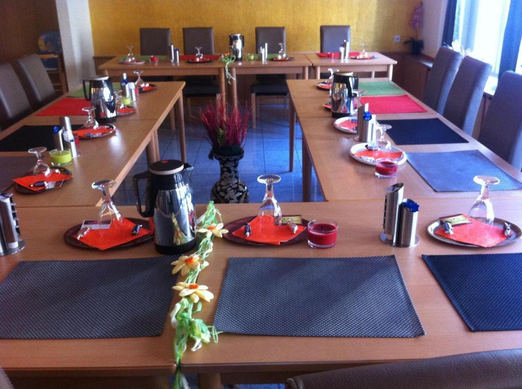 Hotel Drei Kronen ดอร์ทมุนด์ ภายนอก รูปภาพ